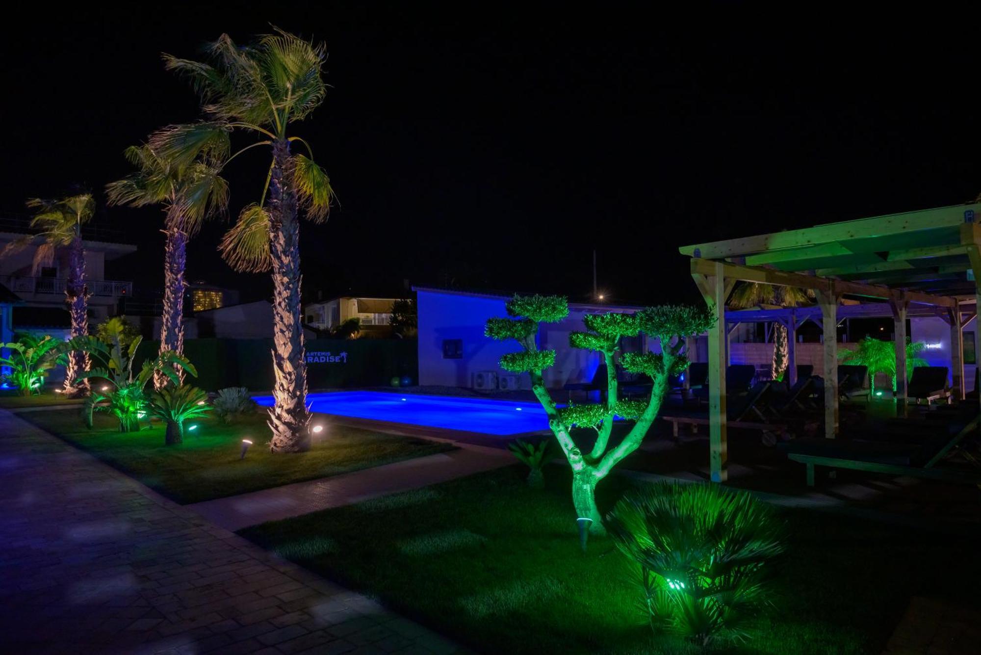 Paradise Apartments Artemida Екстериор снимка