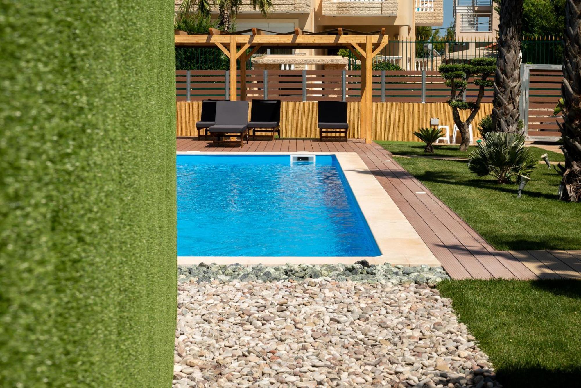 Paradise Apartments Artemida Екстериор снимка